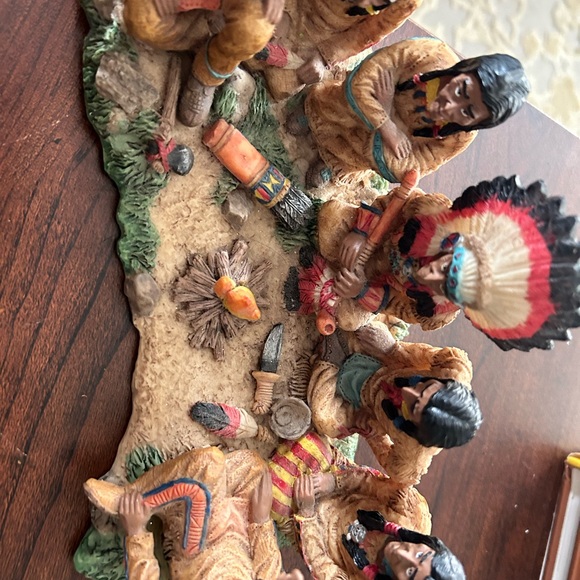 Beautiful Painted Sculpture of Native
Americans Sitting Around Camp Fire - Picture 4 of 4